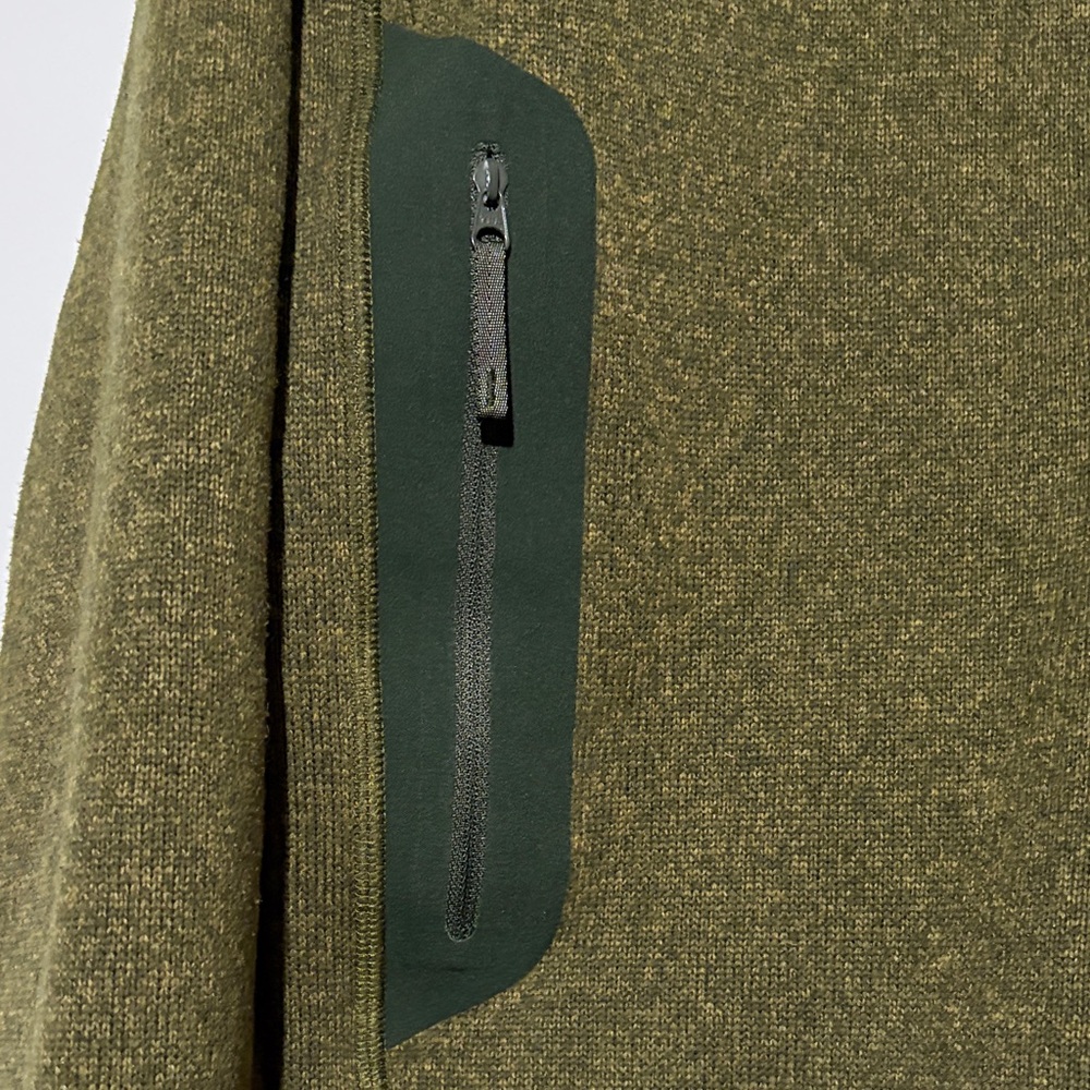 Arc'teryx Forest Green Performance Jacket - image 8